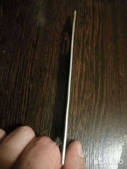 Челнок для вязания сетей