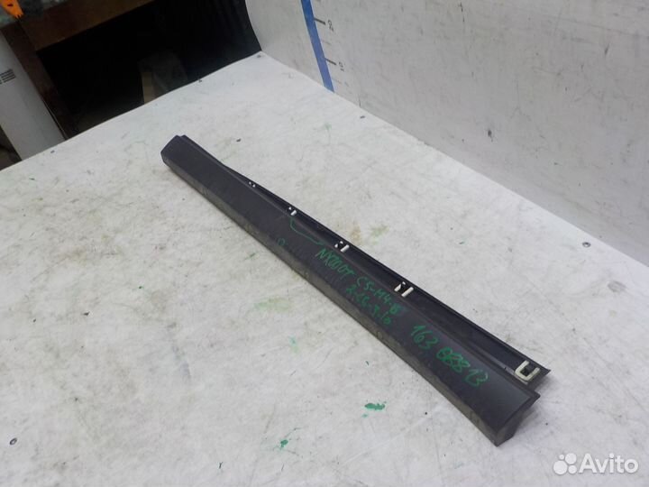 Молдинг двери передней правой Lexus NX 2014-2017