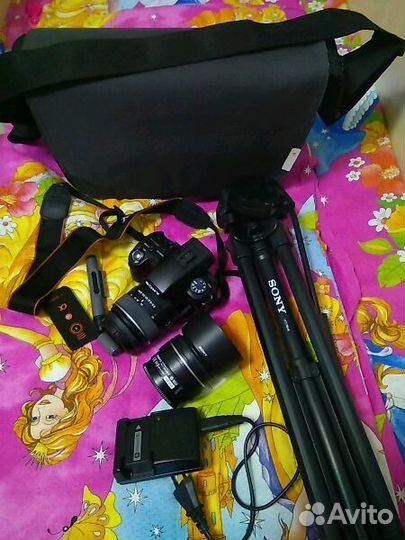 Sony A SLT-55V + аксессуары)
