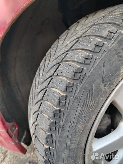 Goodyear UltraGrip Ice 2 185/60 R15