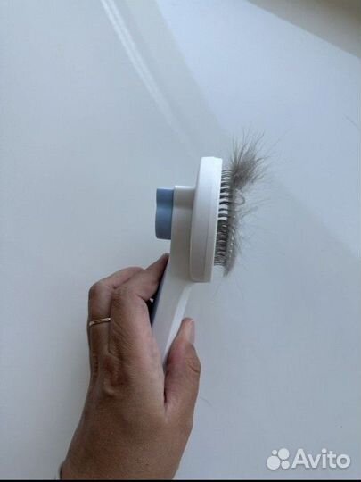 Чесалка для вычесывания шерсти кошек и собак