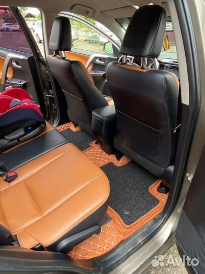 Коврики в салон 3D Toyota Rav-4