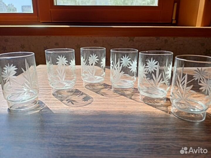 Бокалы, рюмки, стаканы, фужеры