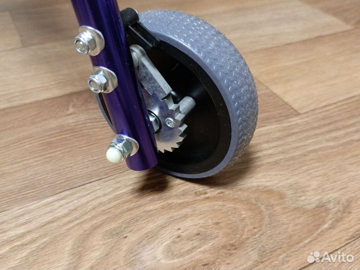 Ходунки для детей и взрослых инвалидов