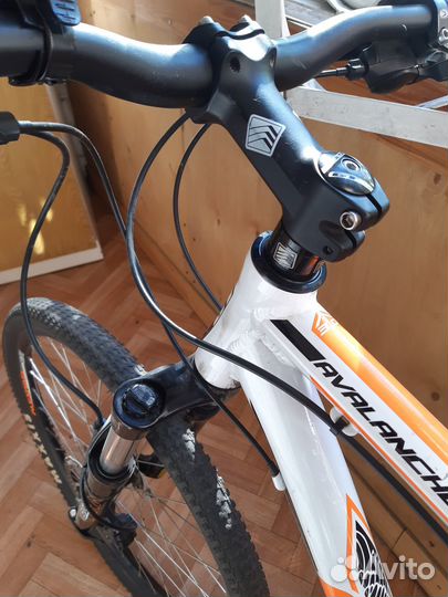 Велосипед GT Avalanche 3.0 26