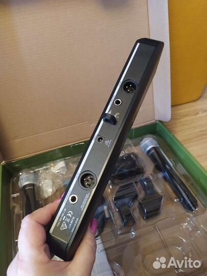 Радиосистема с двумя ручными передатчиками