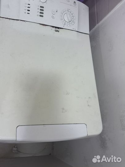 Стиральная машина с вертикальной загрузкой