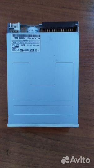 Дисковод для дискет