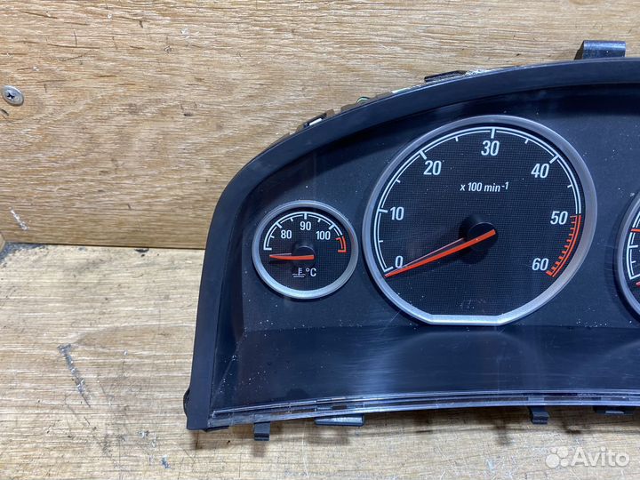 Панель приборов Opel Vectra C дизель 112955