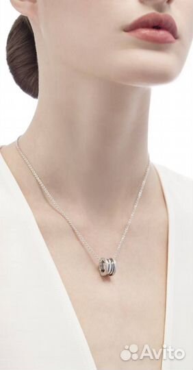 Золотой кулон Bulgari B.Zero1