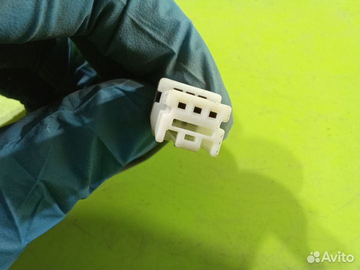 Антенна для Mitsubishi Outlander XL 2007-2015