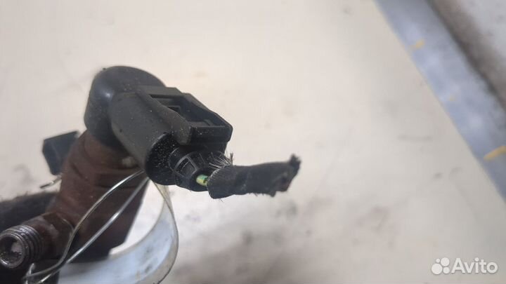 Форсунка топливная Ford Transit (Tourneo) Connect, 2008