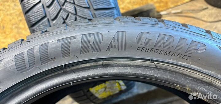 Goodyear UltraGrip Performance Gen-1 235/45 R20
