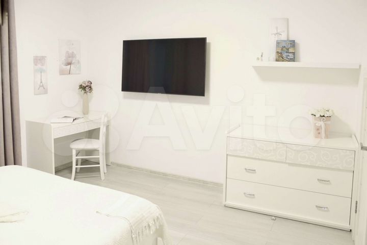 2-к. квартира, 65 м², 11/17 эт.