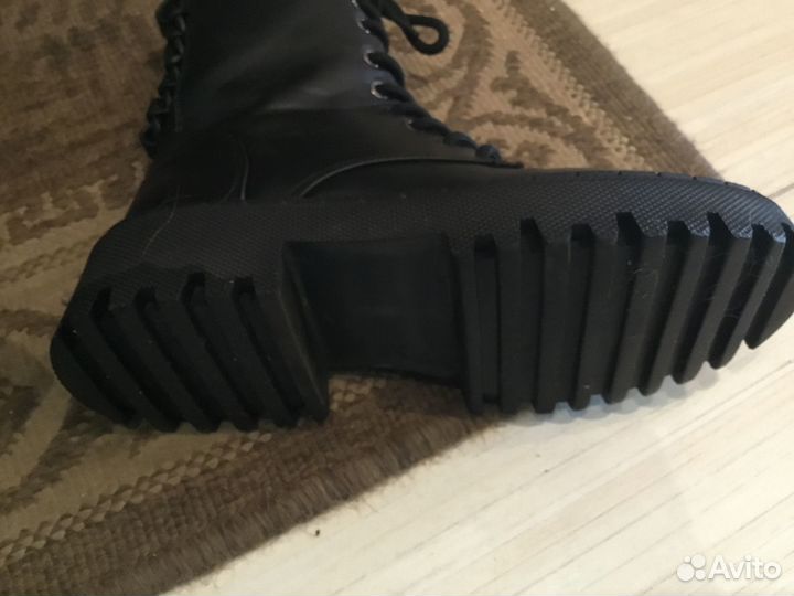 Ботинки демисезонные на девочку 35 размер