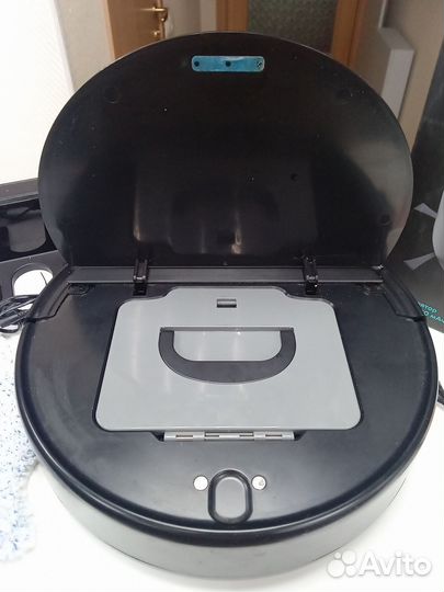 Робот-пылесос Scarlett SC-VC80RW01