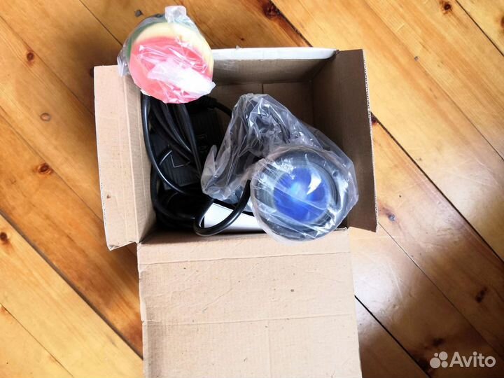 Светильник в пруд