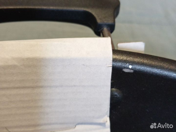 Бокалы, фужеры, кружки и вок сковородка Икеа IKEA