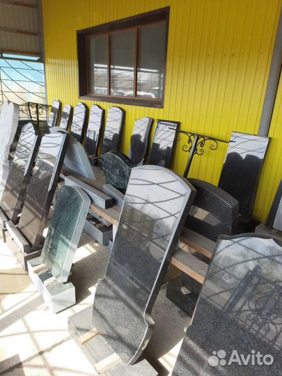 Памятники напрямую от производителя