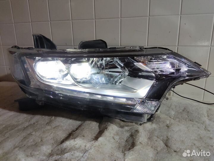 Фара led передняя правая Mitsubishi Outlander 3