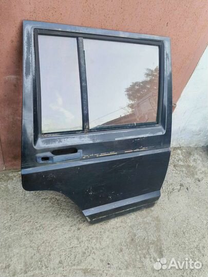 Задняя правая дверь Jeep Cherokee XJ