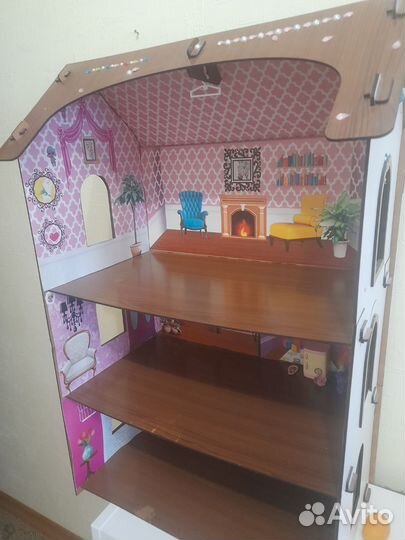 Домик кукольный