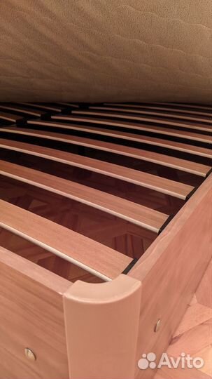 Кровать шатура 200*160