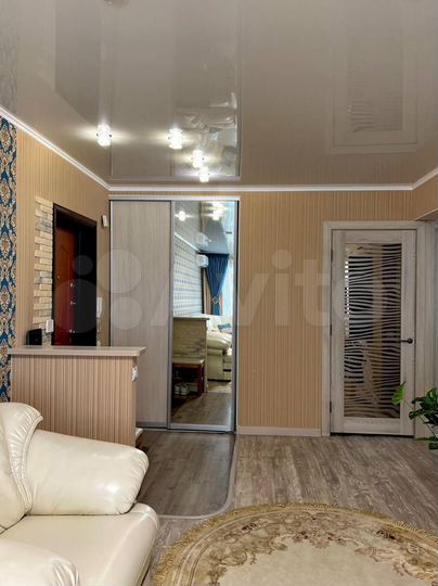 3-к. квартира, 70,7 м², 2/5 эт.