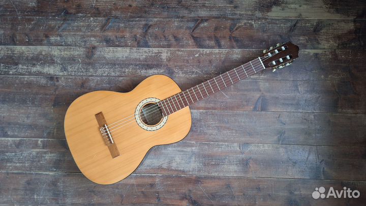 Классическая гитара Cremona (Чехия)
