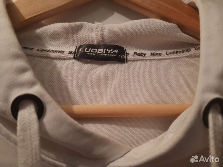 Толстовка с капюшоном