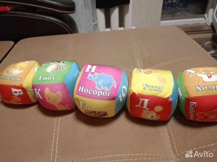 Детские развивающие игрушки для малышей