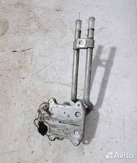 Радиатор масляный VW Passat (B6) 2005-2010