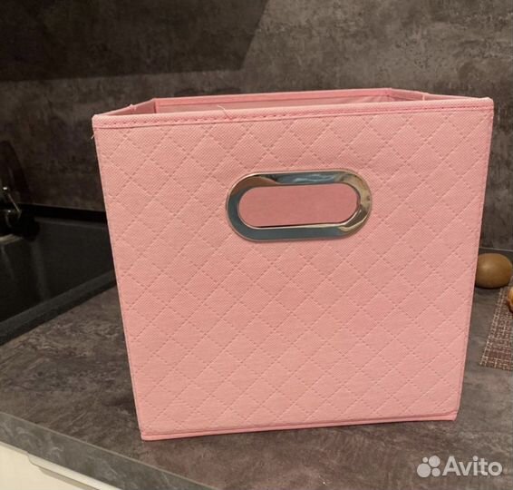 Коробка для хранения вещей