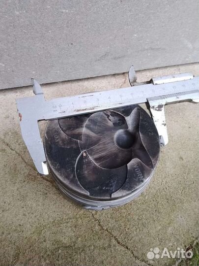 Поршневая на мерседес спринтер 208д