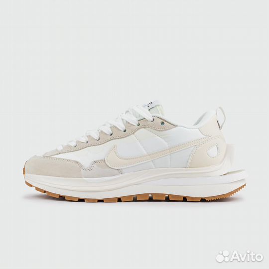 Кроссовки Nike Vapor Waffle x Sacai White / Gum
