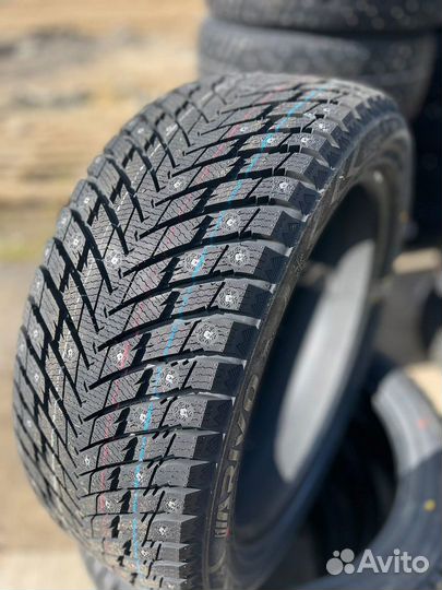 Arivo Ice Claw ARW7 245/40 R20