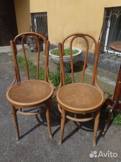 Этажерки стулья жаржиньерки