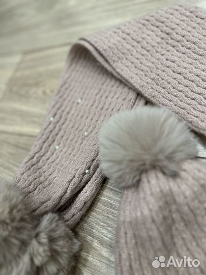 Шапка и шарф zara