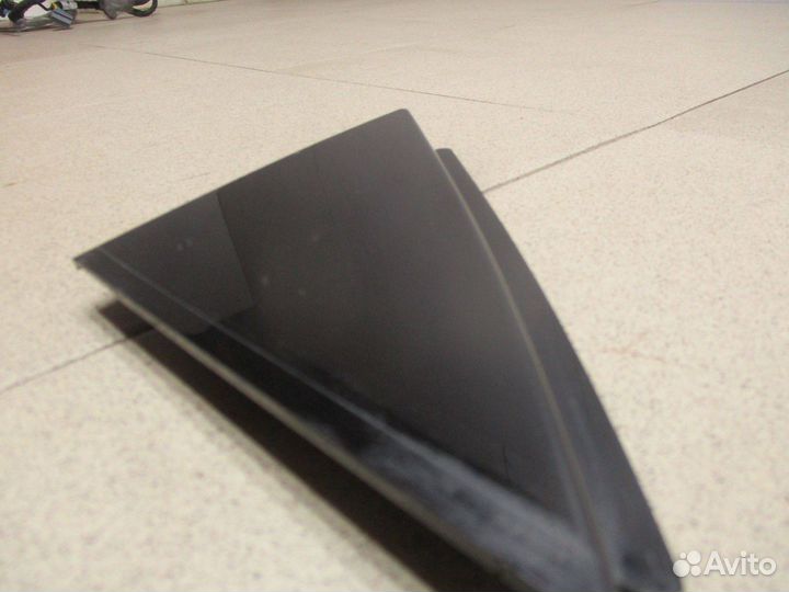 Крышка зеркала внутренняя правая Volvo XC90 II 20