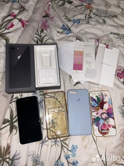 iPhone 8 Plus, 64 ГБ