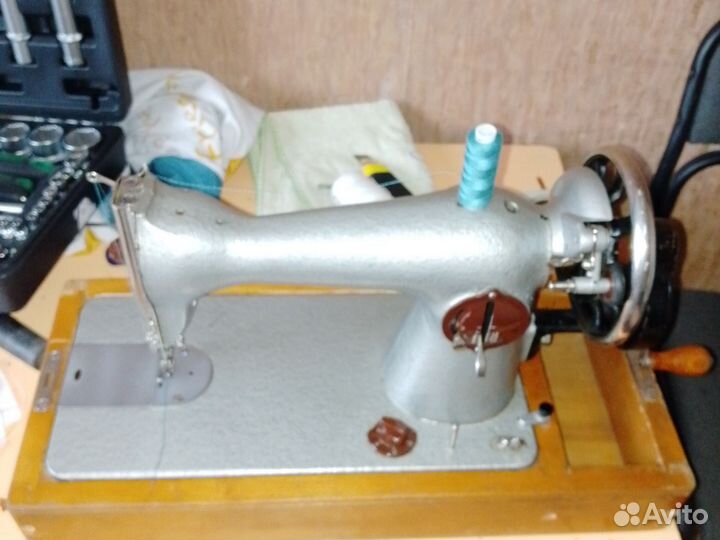 Швейная машина Подольск -2 м