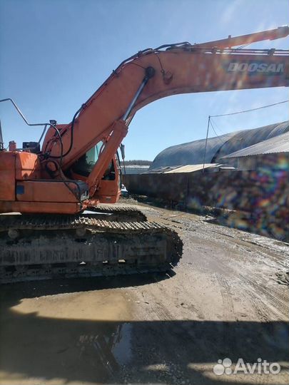 Гусеничный экскаватор DOOSAN Daewoo DX300, 2012
