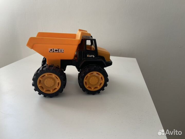 Грузовик бульдозер игрушка