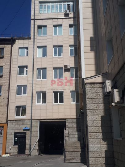 Нежилое здание 977м2, центр, Тмн