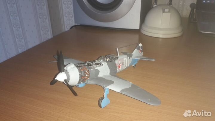 Модель самолета Ла-5фн Zvezda 1:48