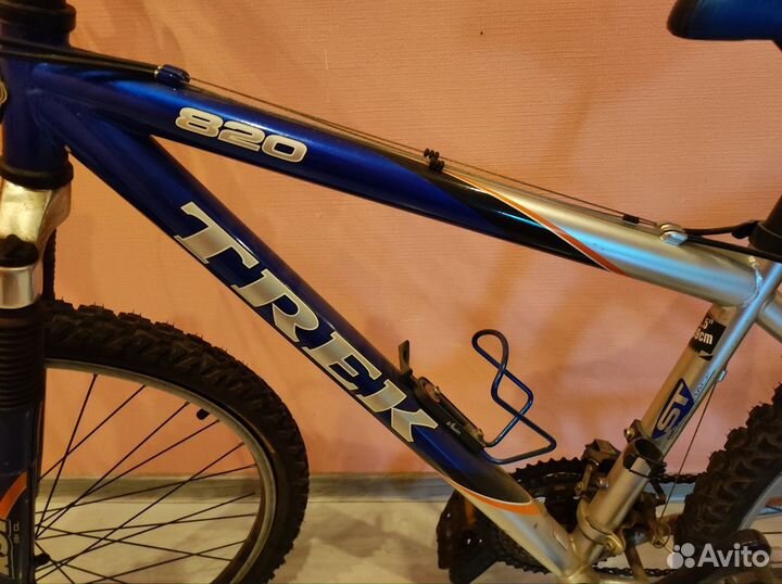 Велосипед горный Trek 820 б/у, синий, 21 скорость