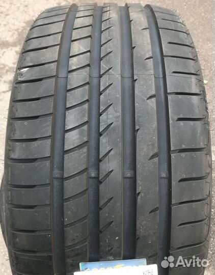 Goodyear Eagle F1 Asymmetric 3 225/35 R19 и 265/30 R19