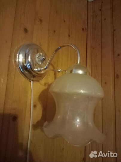 Светильник настенный