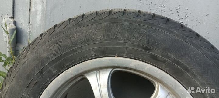 Yokohama Ice Guard IG30 205/65 R15