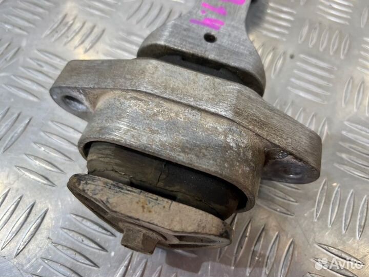 Кронштейн двс Kia Rio 3 1.4